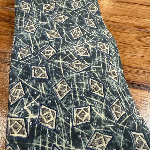 Barrington and Ruffini Patterned Ties Set - Picture 6 of 10